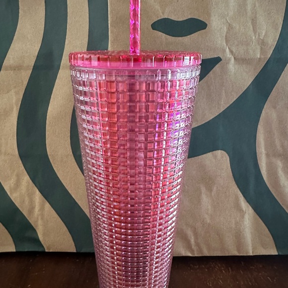 Starbucks Tumbler Pink Grid - Venti 24oz - Summer 2023 - Picture 3 of 4